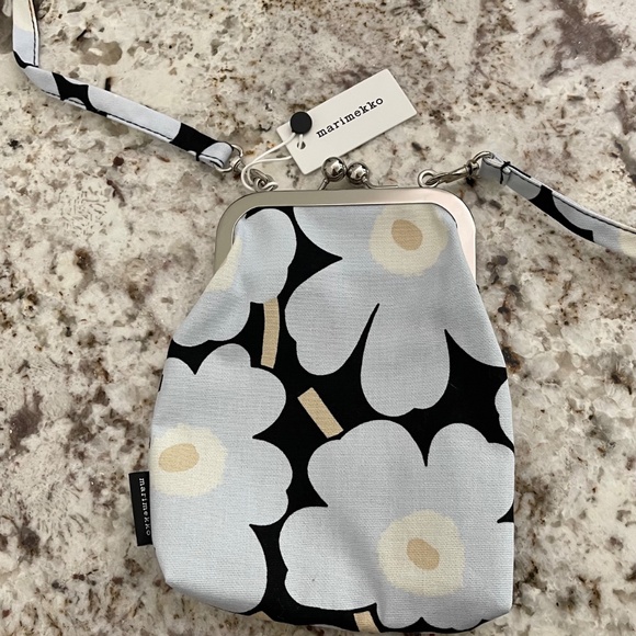 Marimekko Ainikki Mini Unikko Light Blue/Black Purse ~ Shoulder/Crossbody - Picture 6 of 6